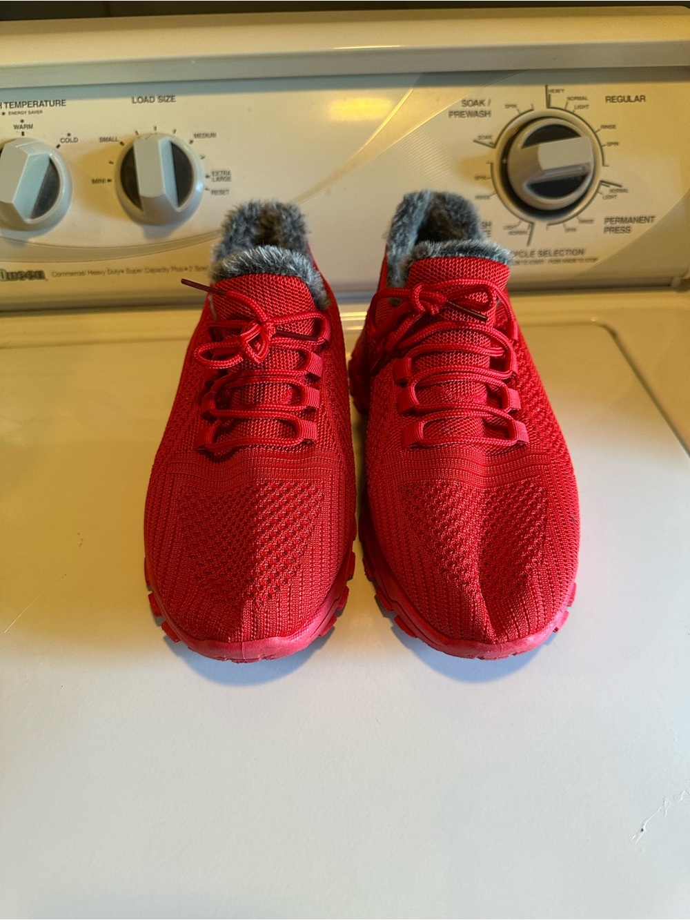Women Red Knit Lace-Up Sneakers with Faux Fur Inside